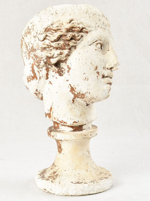 SMALL TILTED HEAD SCULPTURE 12½"