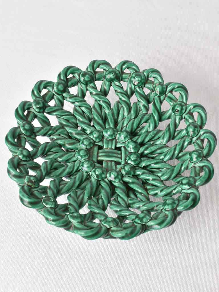 Woven fruit bowl w/ flowers - green 10¼"