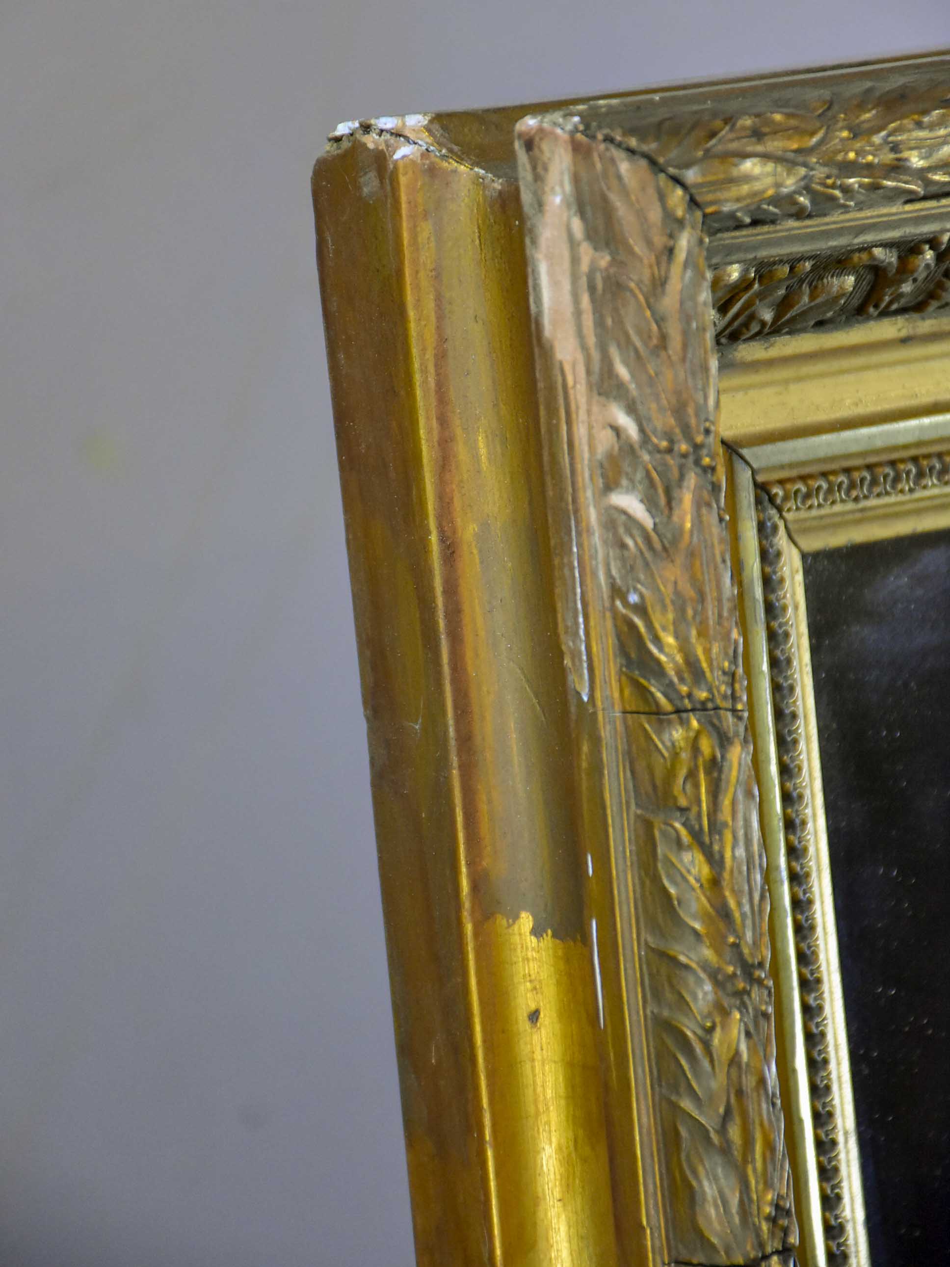 Late 19th Century rectangular mirror with gilded frame