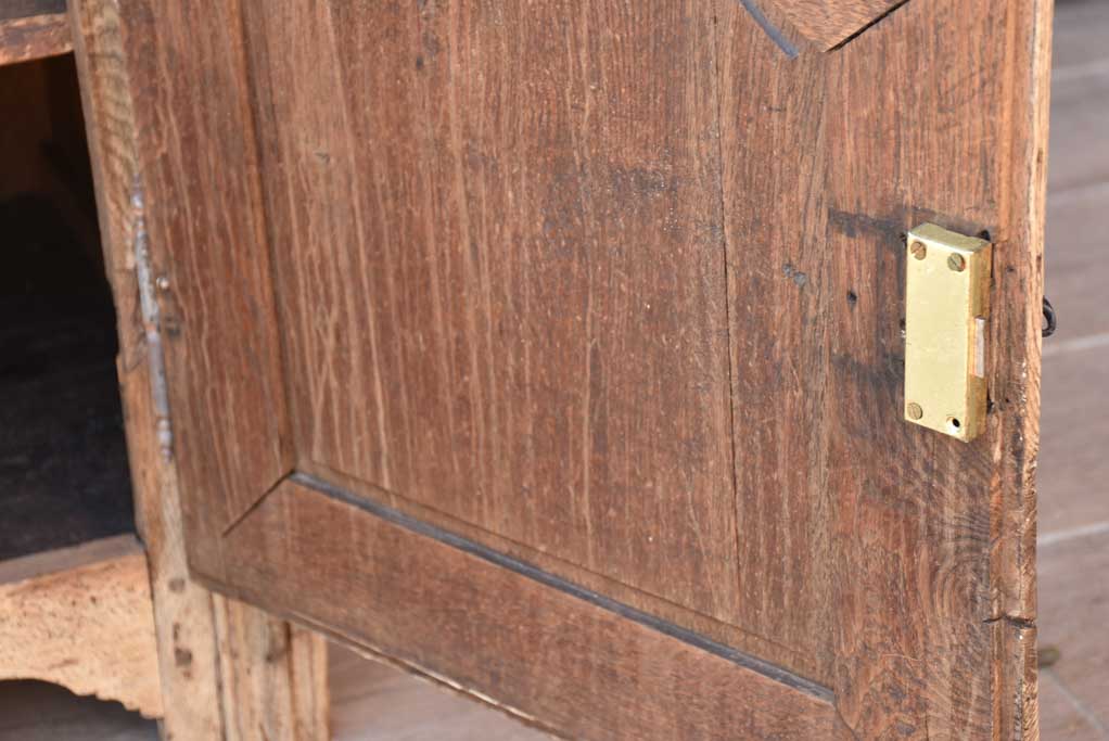 18th century French buffet deux corps - oak 101¼"