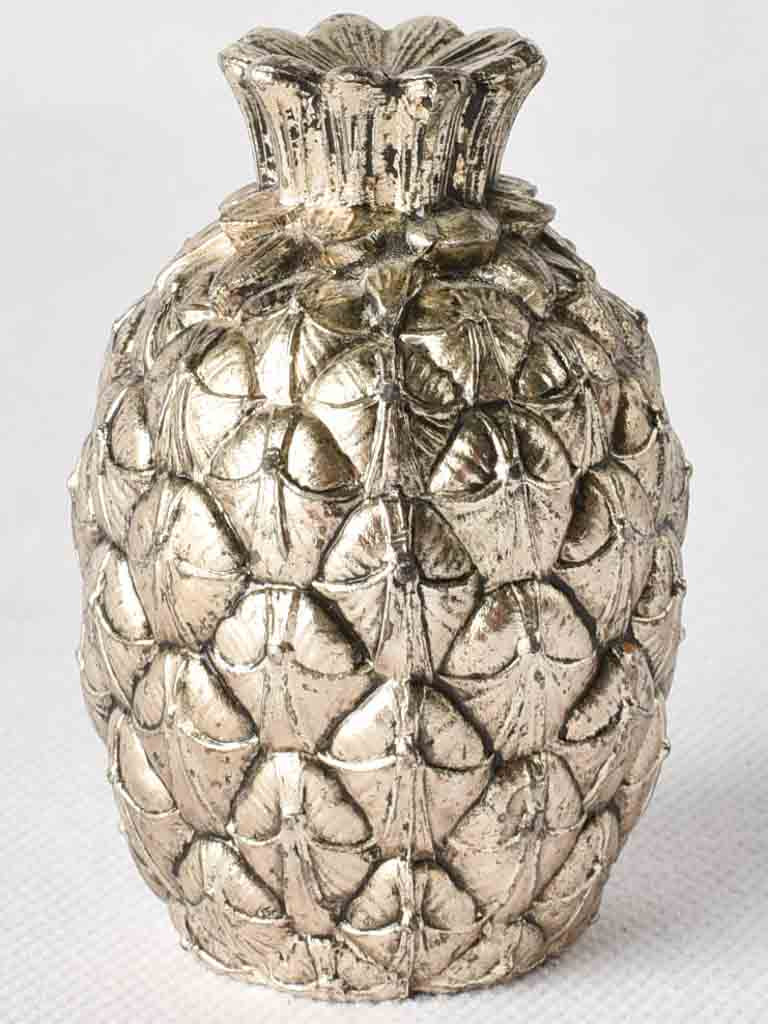 Charming vintage pineapple salt shaker