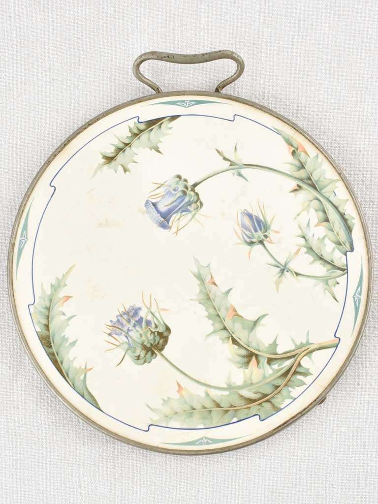 Scotch thistle trivet with feet 10¼"