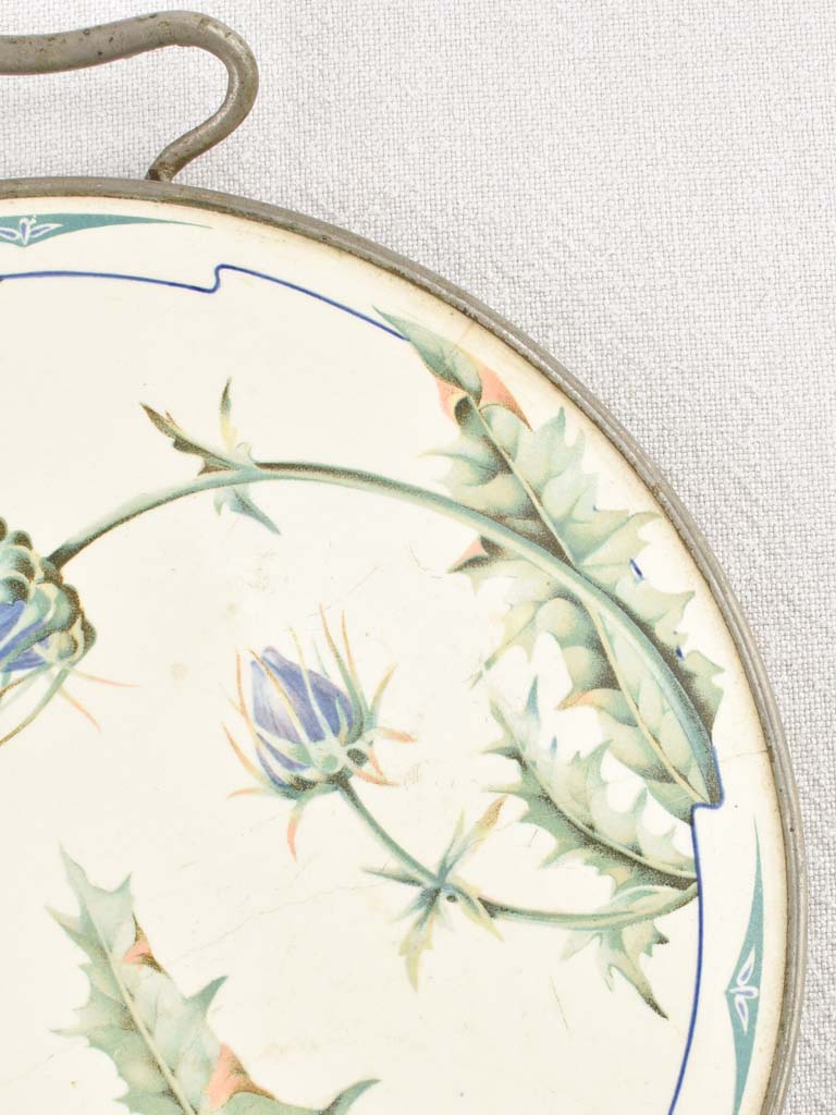 Scotch thistle trivet with feet 10¼"