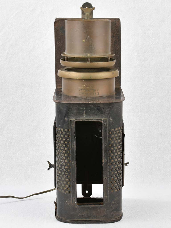 1900s Paris manufactured Magic Lantern