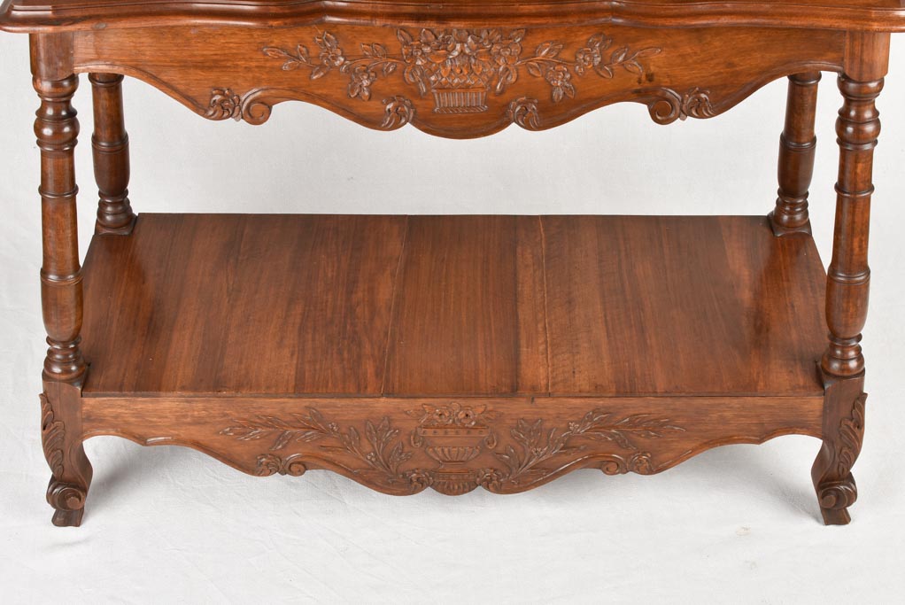 Louis XV style flour 'petrin' table 46¾"