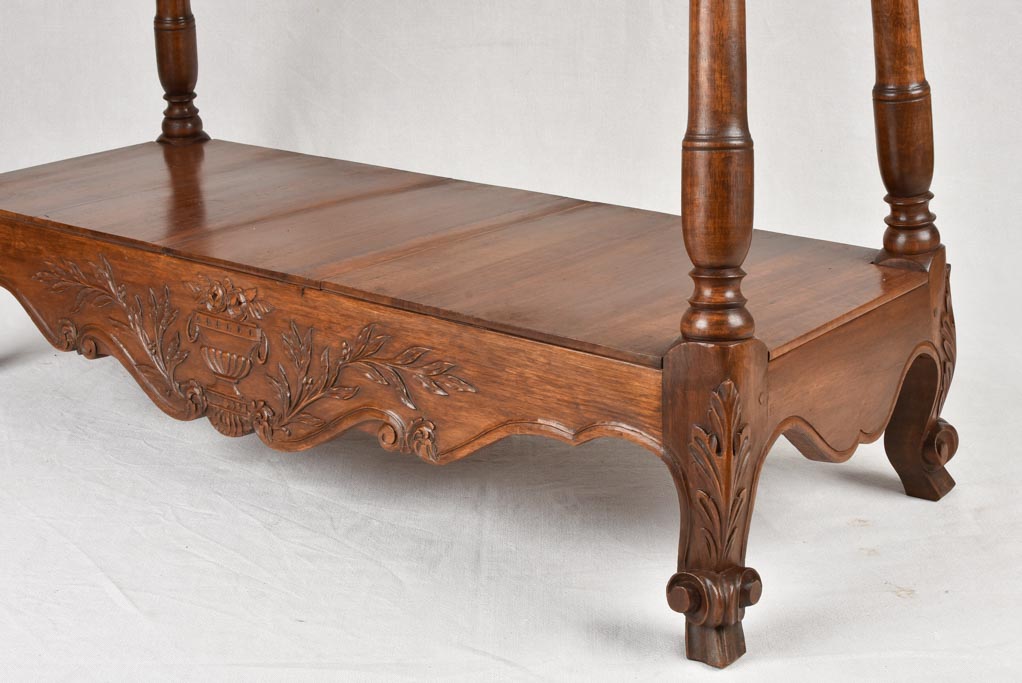 Louis XV style flour 'petrin' table 46¾"