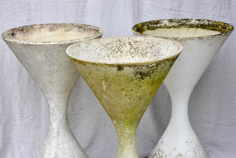Three extra large mid-century Willy Guhl Diabolo planters