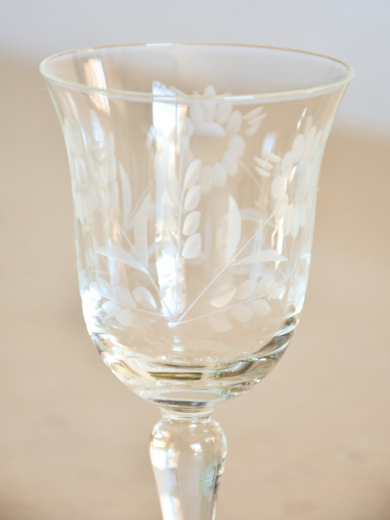 Set of eight vintage French wine glasses – white wine