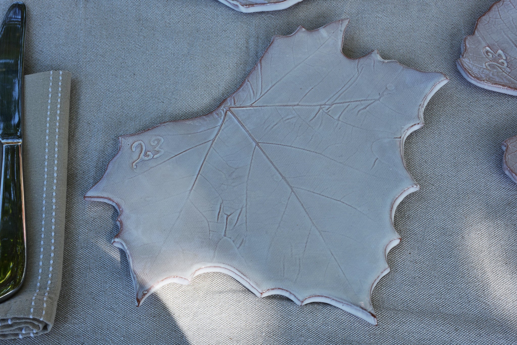 Provencal fig, plane, vine leaf plates