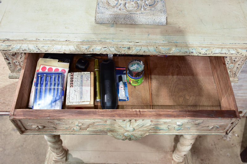 Small French dressoir with beige patina