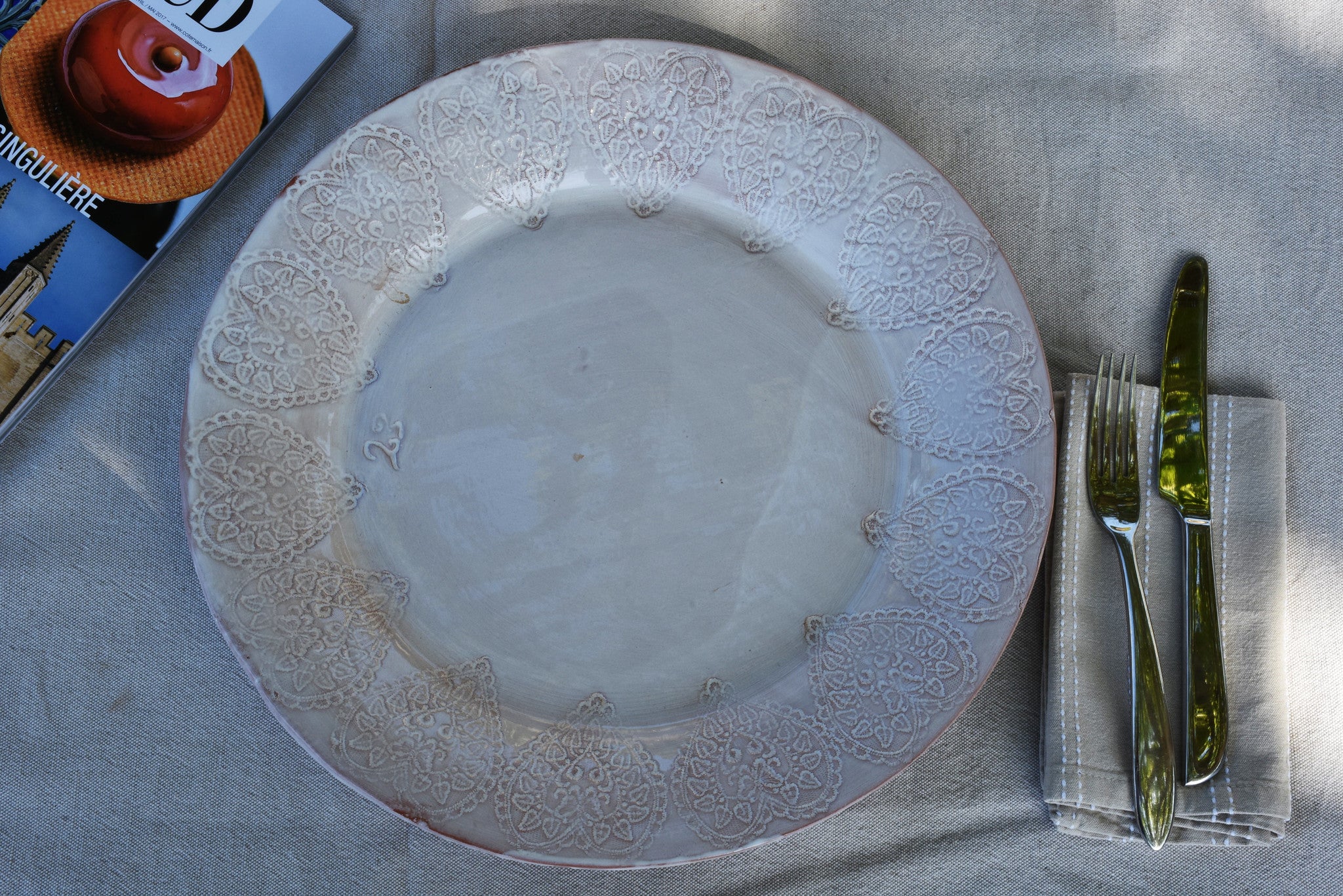 Large dish with lace heart border