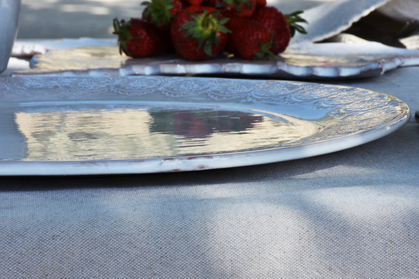 Large dish with pretty lace border