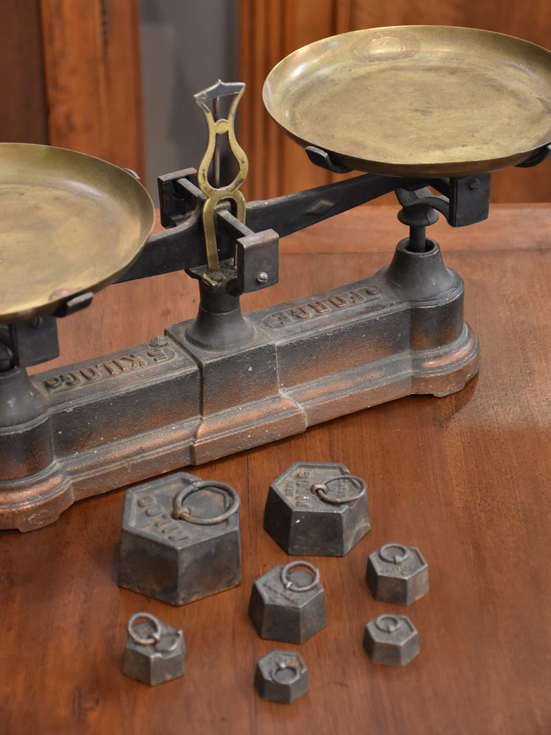 Antique French épicerie scales with weights