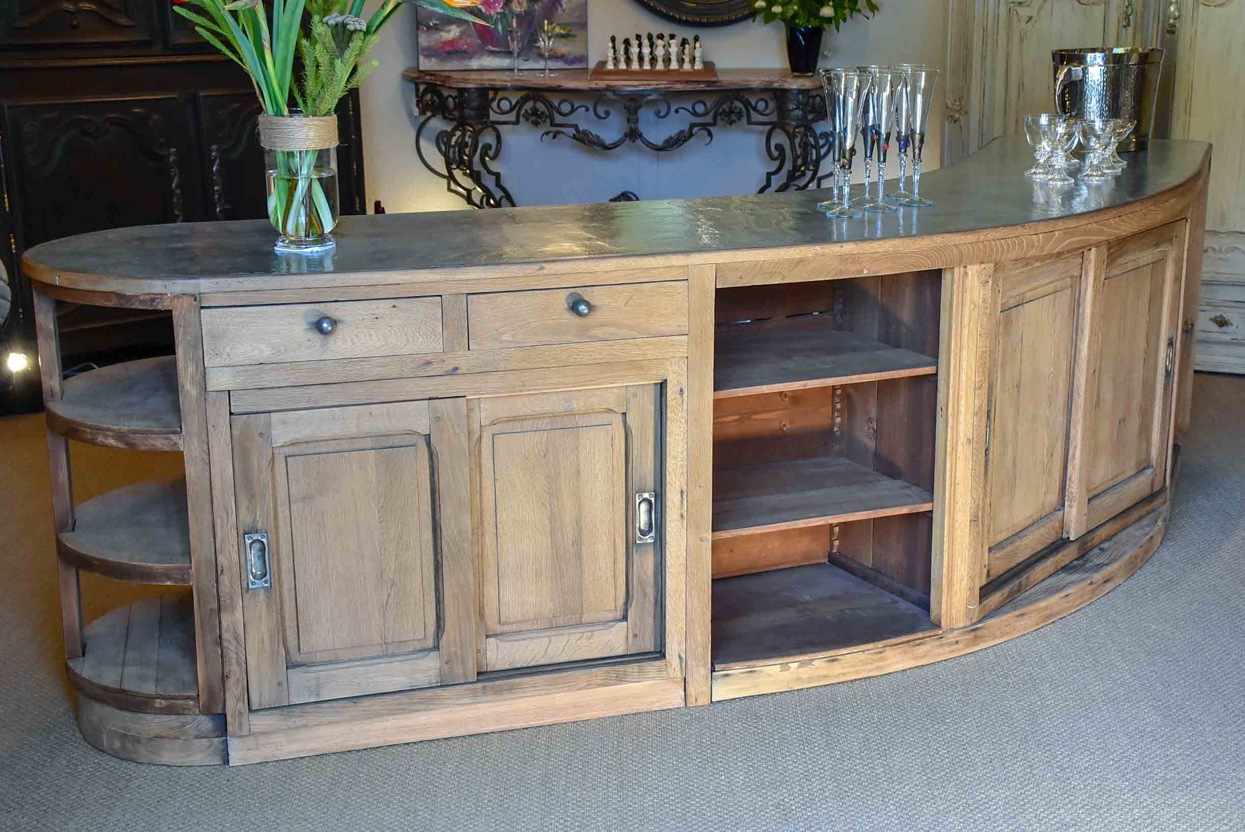 Exceptional antique French bar with zinc top
