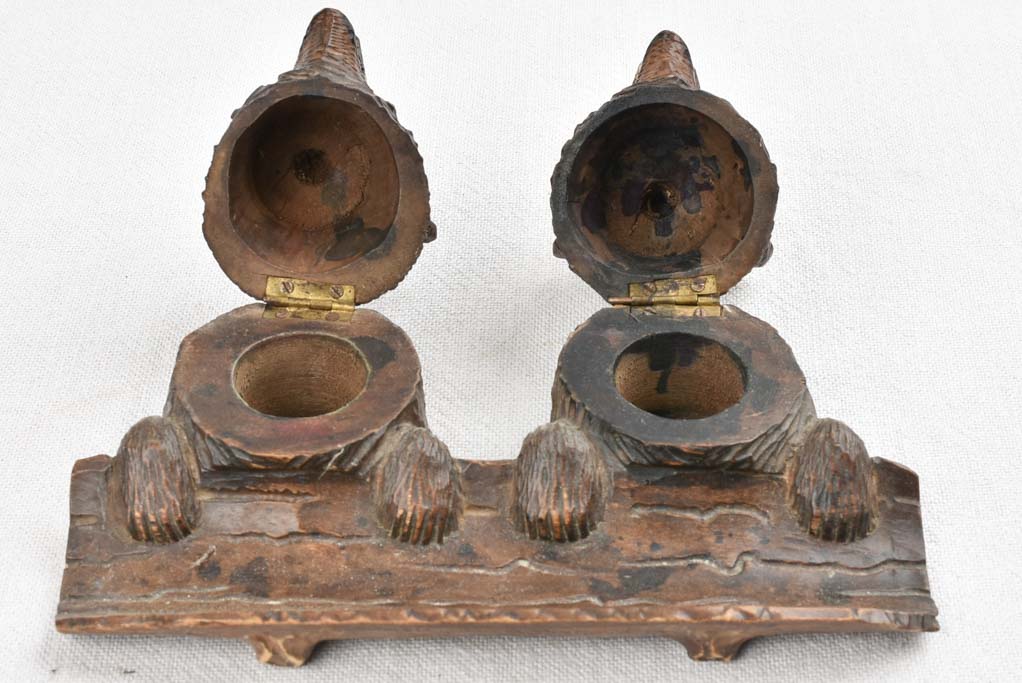 Antique twin inkwell - Forêt Noire bears 8"