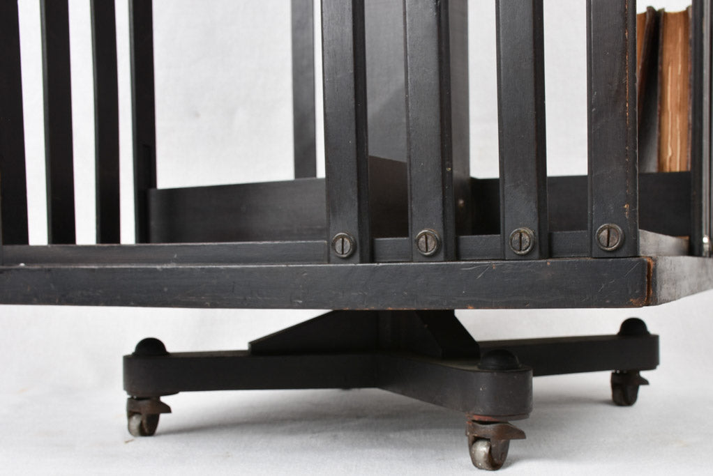 Rotating bookcase, Napoleon III, 17¼" x 42¼"