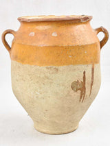Small yellow confit pot with 2 handles 11½"