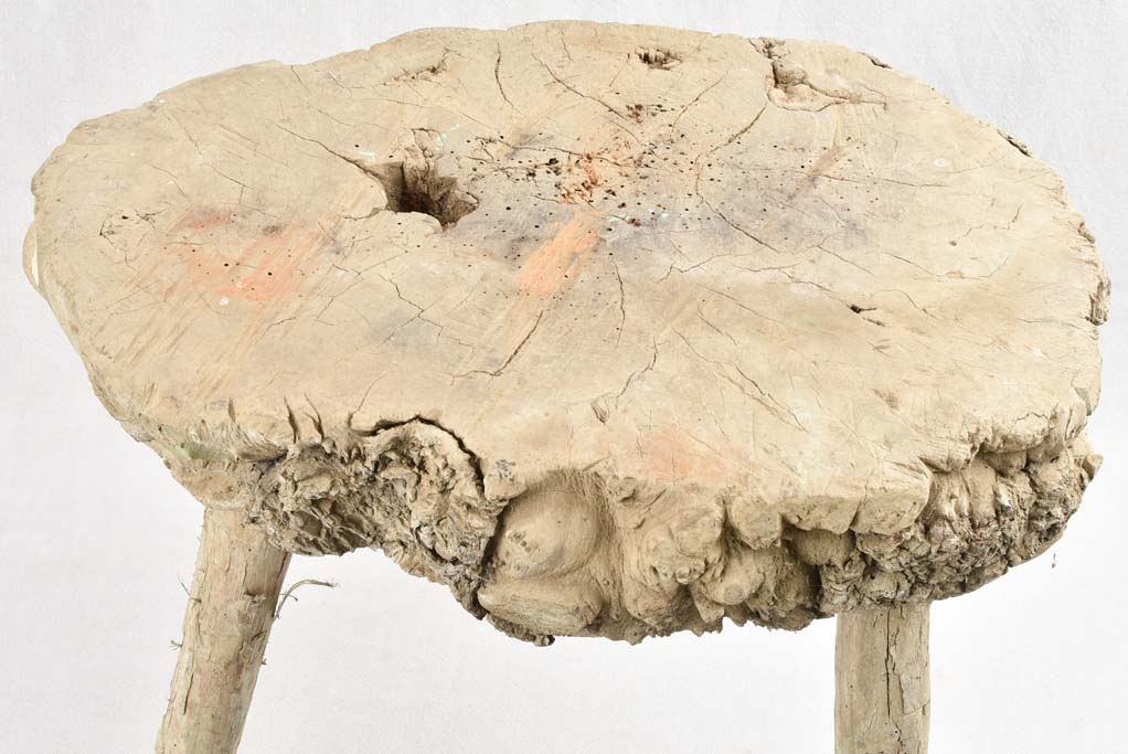 Small primitive wooden table - 3 legs