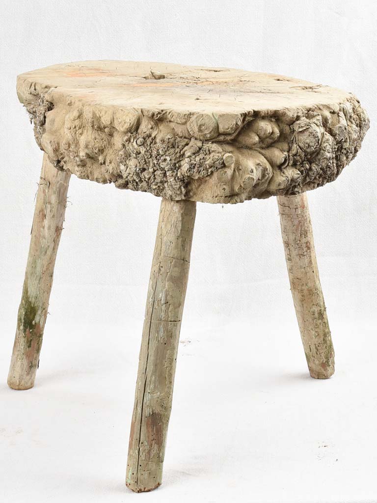 Small primitive wooden table - 3 legs