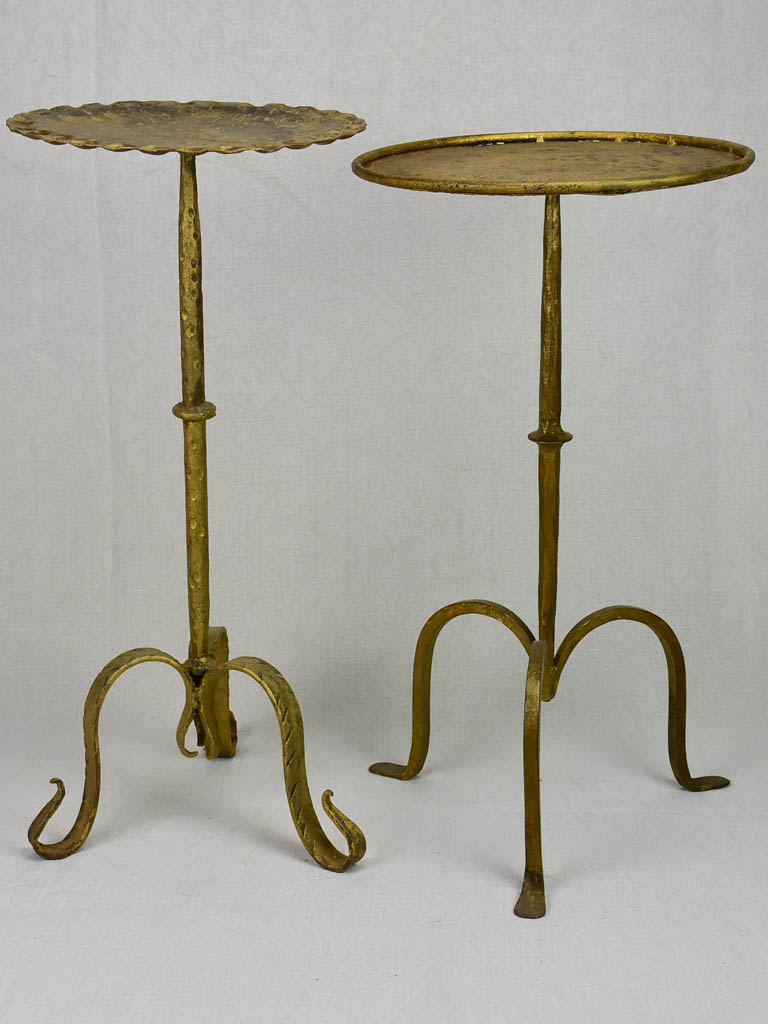 Vintage martini table with rippled edge