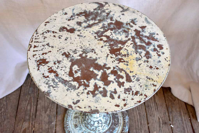 Antique French bistro table with timeworn patina - Rufier cast iron