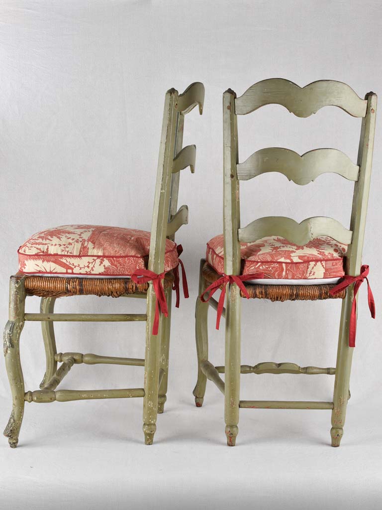 Chairs, ladder back w/ straw seat, 18th-century