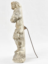 Missing-hand warrior, 17th century sculpture