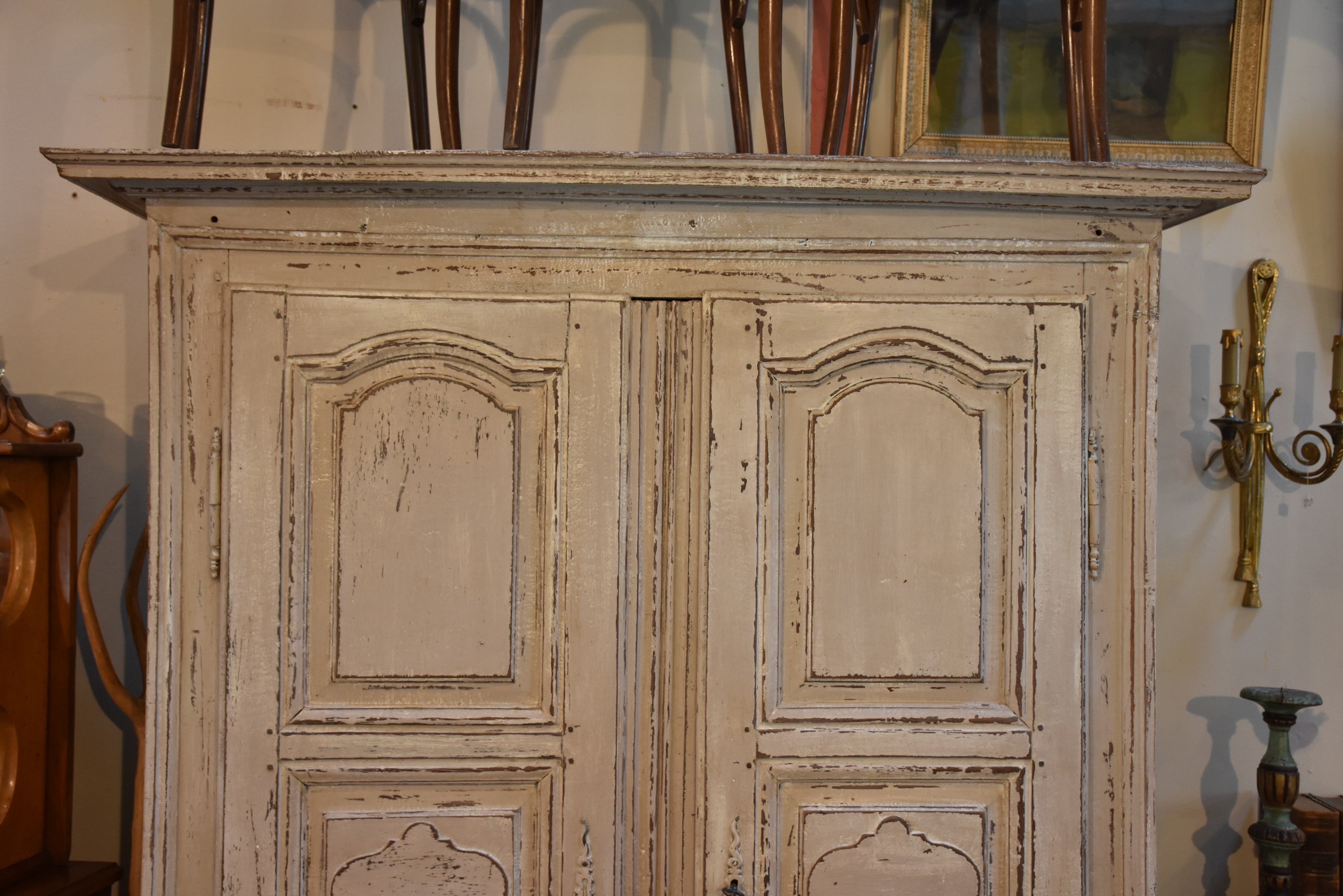 Armoire, country, beige patina, 18th-century