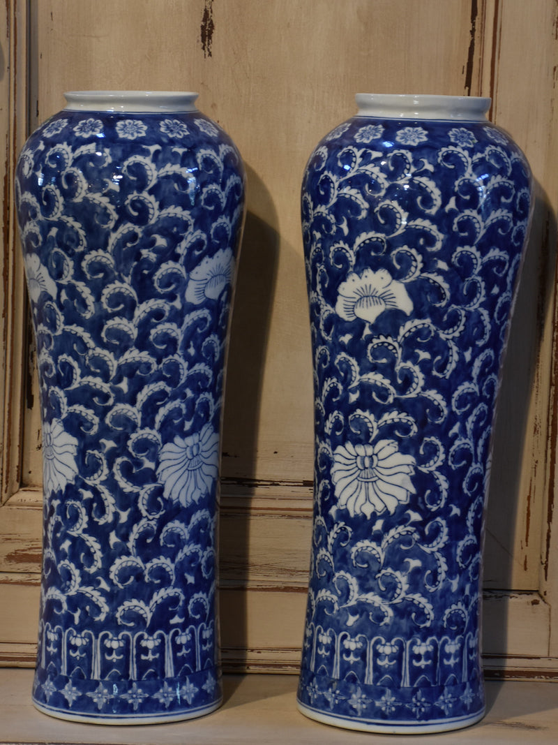 Blue and white Chinese vase