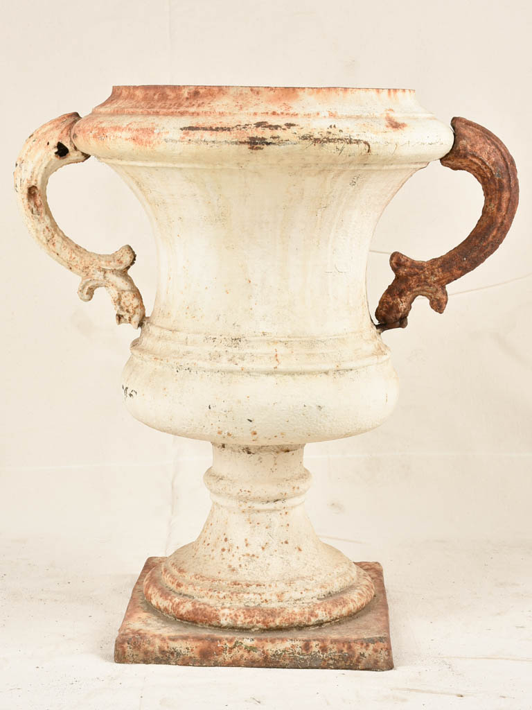 Large cast iron Medici urn - 19th century 25½"