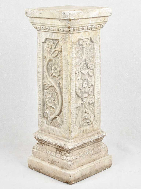 Vintage Square pedestal column - Flowers 26¾"
