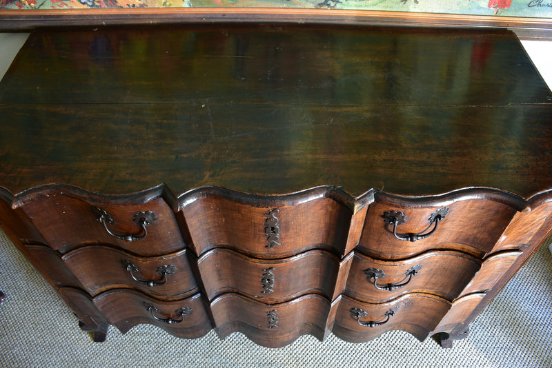 Early 18th century Louis XV double arbalete commode