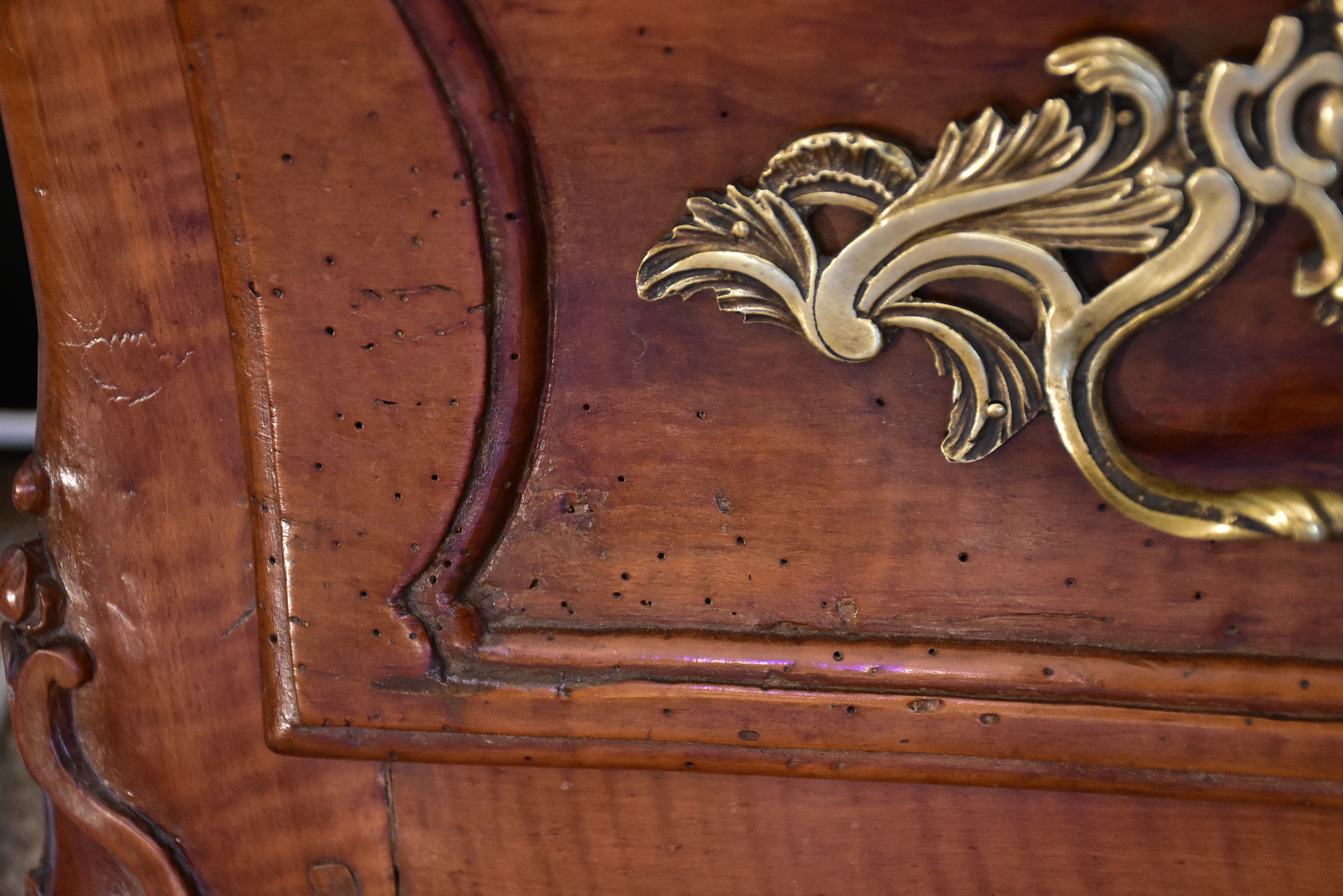 Early 18th century Bordelaise regency commode