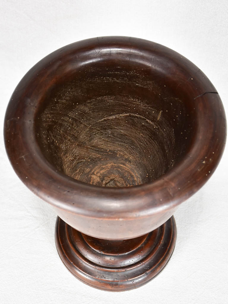 Early-19th-century turned wood ornamental vase 13¾"