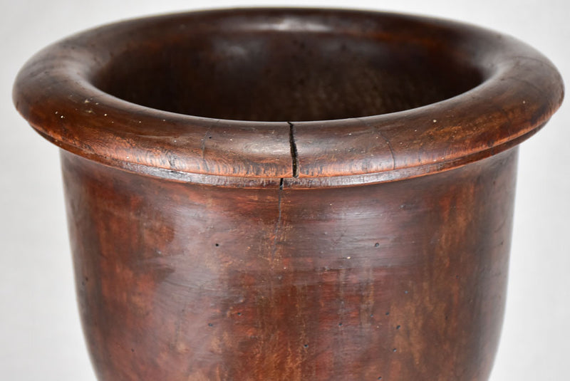 Early-19th-century turned wood ornamental vase 13¾"