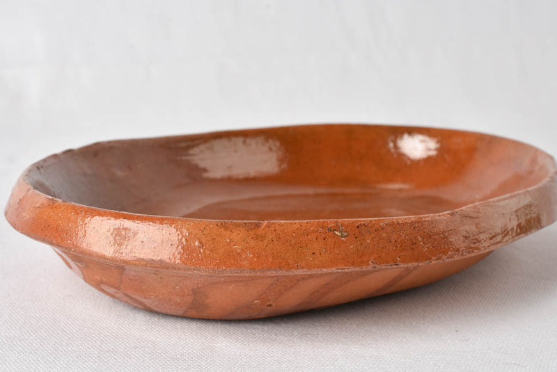 Aged durable oval oven dishes