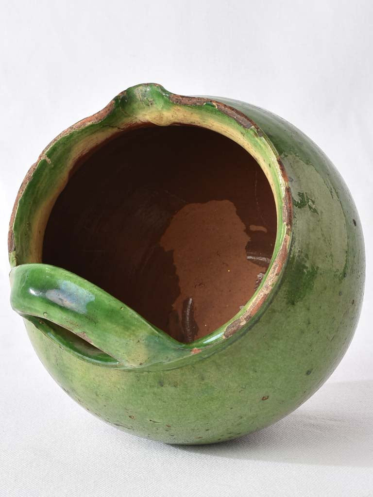 Carry pot w/ green glaze 8¾"