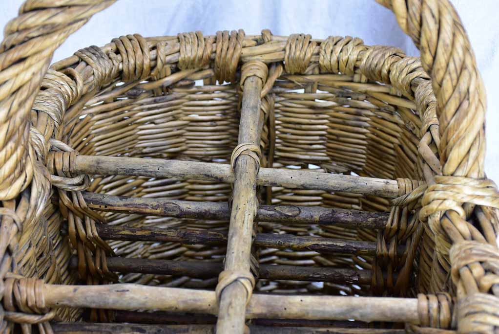 Late 19th Century French basket for bottles - from Champagne