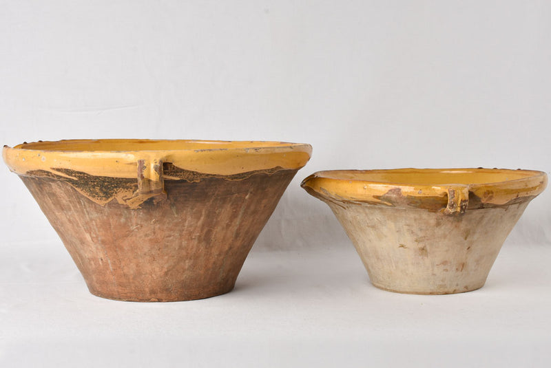 Retro yellow glaze mixing bowls