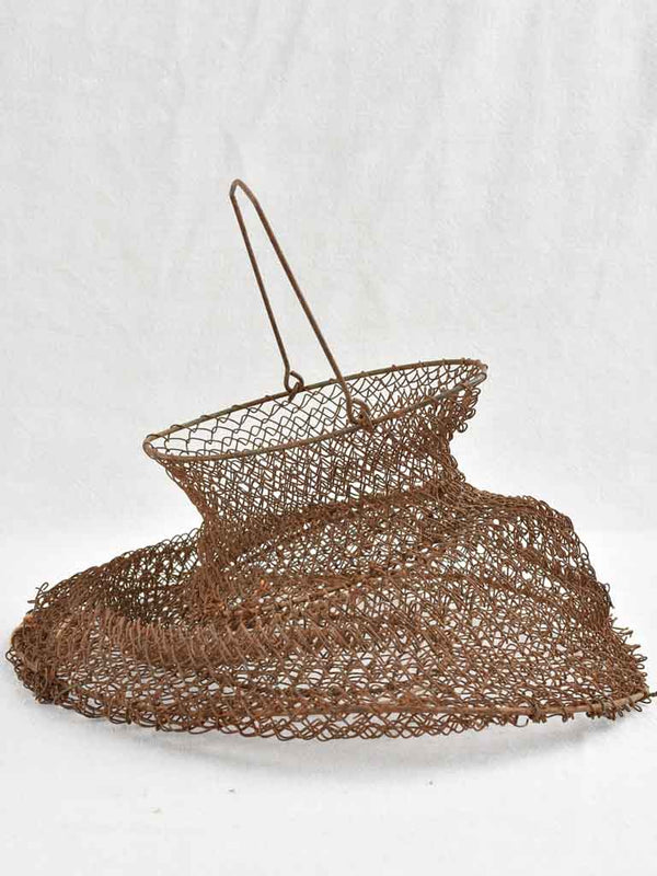 Vintage French Fishing basket - crayfish - 14½"