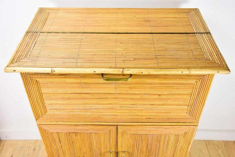 Vintage bar - bamboo, rattan, brass