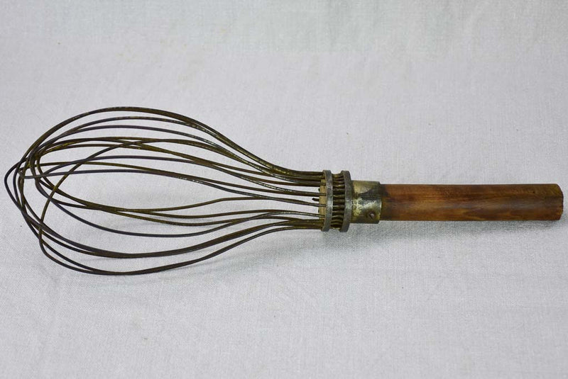 Large baker's whisk from the 19th century patisserie 17¼ – Chez Pluie