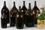Modern style Trinquetaille wine display