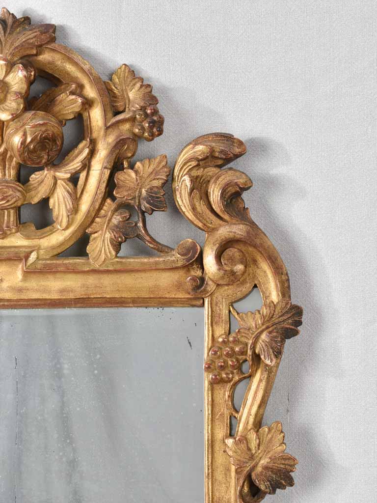 Classic Louis XV stylized gilded mirror