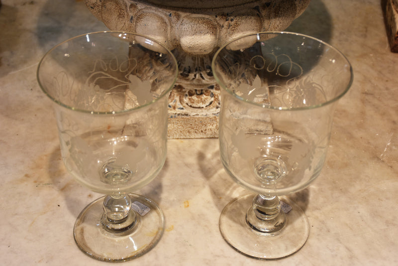 Pair of late 19th century engraved glasses