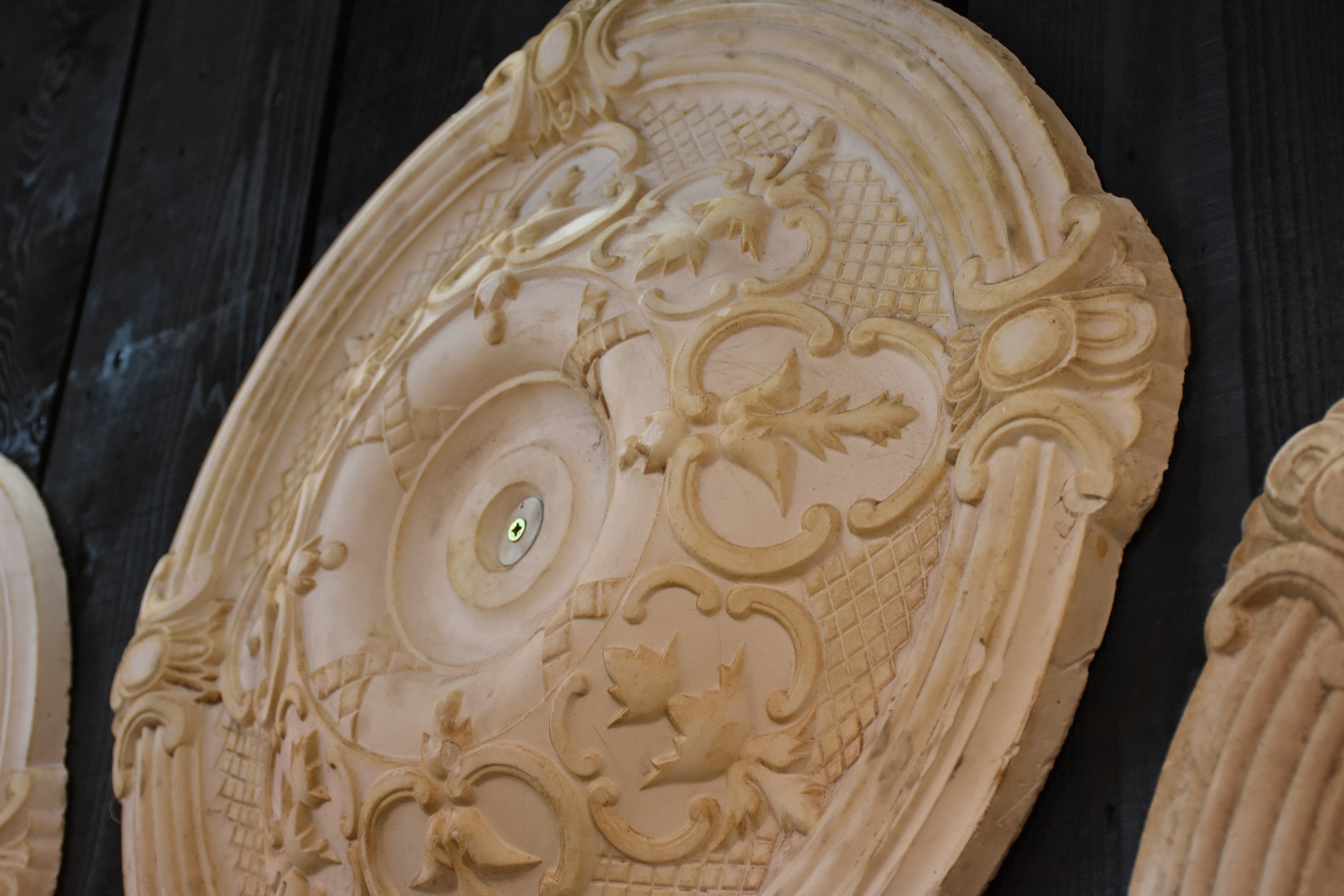 French plaster ceiling roses