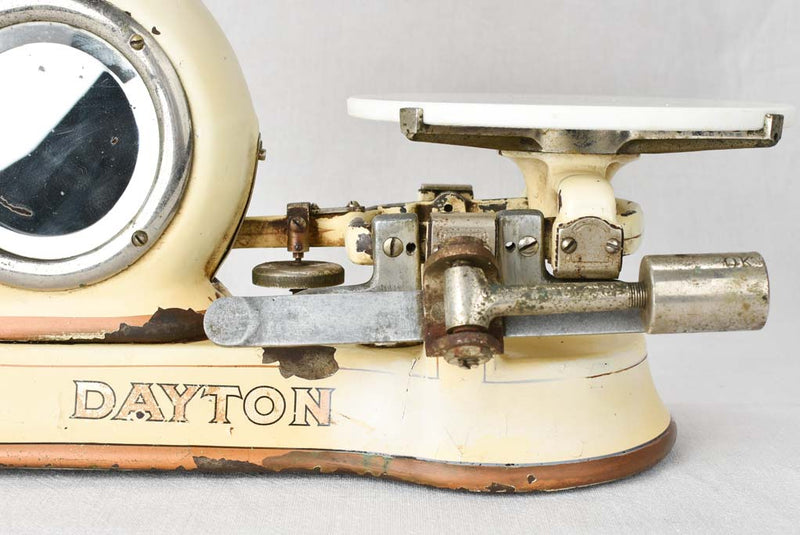 1950s Dayton épicerie weigh scales