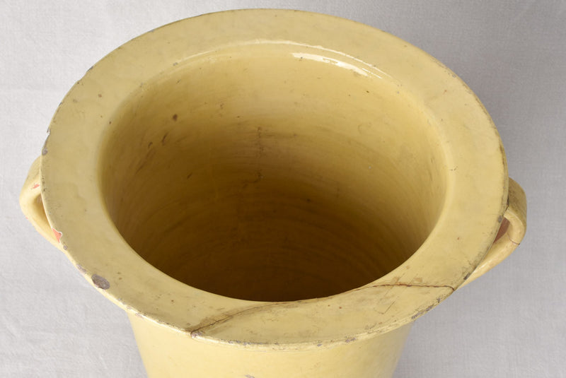 Very large chamber pot from the 19th century 17¼"