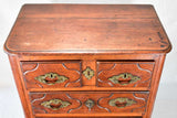 Small 18th century Parisian commode in walnut 29¼" x 18"