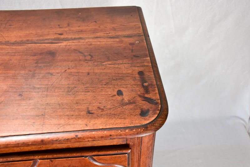 Small 18th century Parisian commode in walnut 29¼" x 18"
